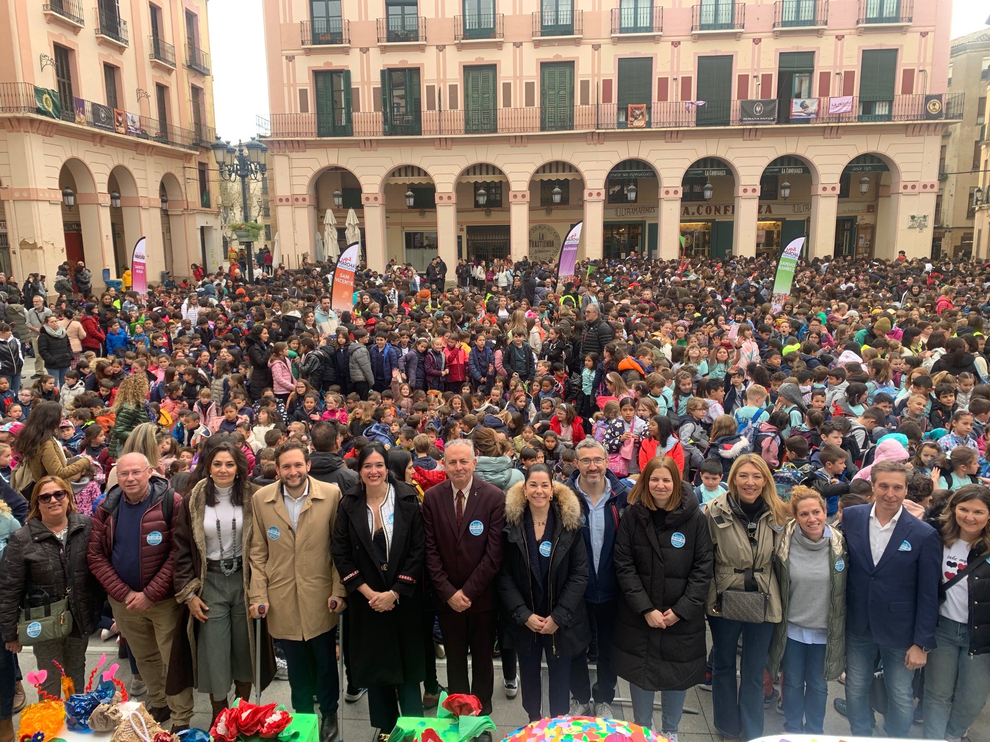 Representantes institucionales Mini Marcha Aspace Huesca 2024